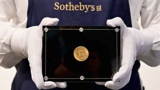 النسر المزدوج