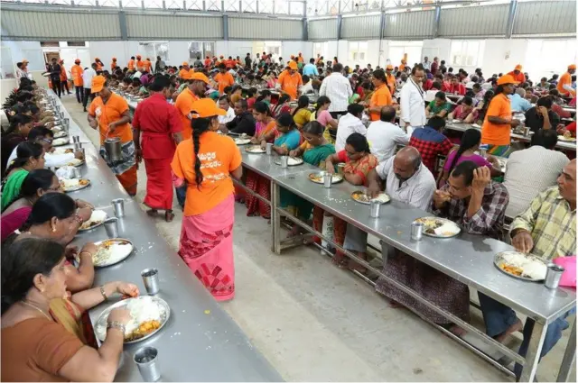 అన్నదానం