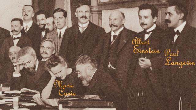 Científicos en conferencia de Física en Bruselas 1911