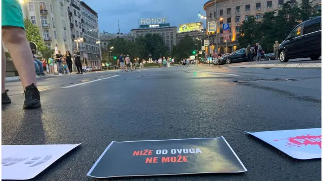 Ниже од овога не може, поручили су симболично демонстранти