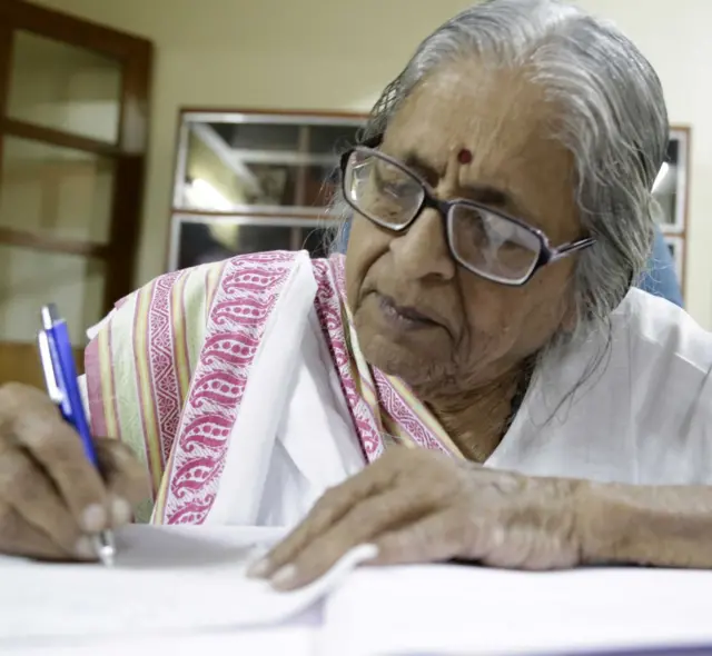 ધીરુબહેન પટેલ