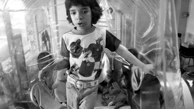 ডেভিড ভেটার, তার বাব্‌লের ভেতরে।