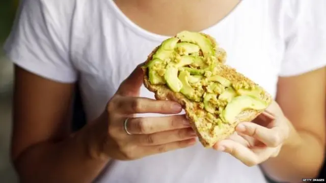 ब्रेकफास्ट