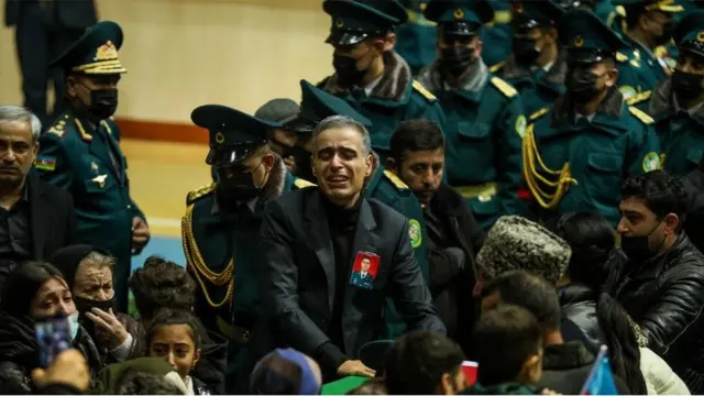 Azərbaycanda hərbi helikopter qəzası qurbanları dəfn edildi