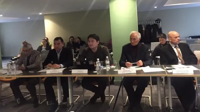 Алматыдагы кыргыз-казак чыры боюнча конференцияга кыргызстандык саясатчылар да катышты