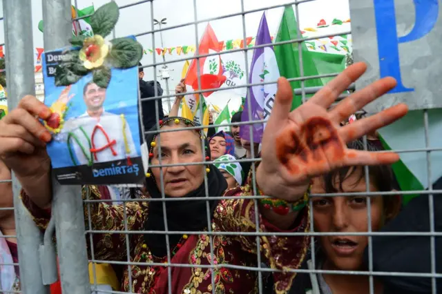 HDP referandum öncesi Diyarbakır'da bir 'Hayır' mitingi düzenlemişti