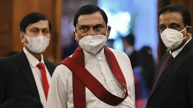 باسِل راجا پاکشے