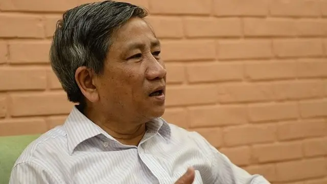 GS Nguyễn Minh Thuyết là đại biểu Quốc hội Việt Nam các khóa XI, XII[1] của Đoàn Đại biểu Quốc hội tỉnh Lạng Sơn và từng đóng vai trò là Phó Chủ nhiệm Ủy ban Văn hóa, Giáo dục, Thanh niên, Thiếu niên và Nhi đồng của Quốc hội