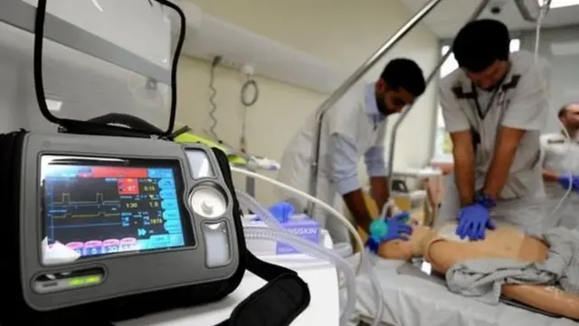 પ્રતીકાત્મક તસવીર