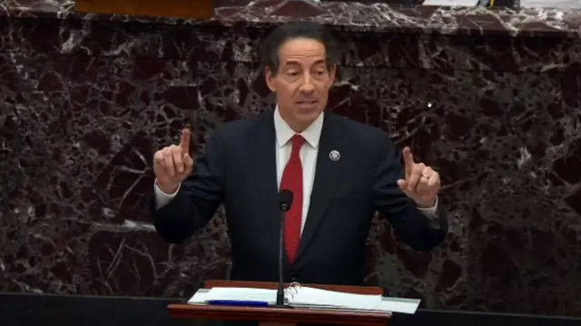 Senador Jamie Raskin.