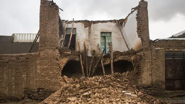 بارانونو یو شمېر کورونه او مېشت ځایونه نړولي دي