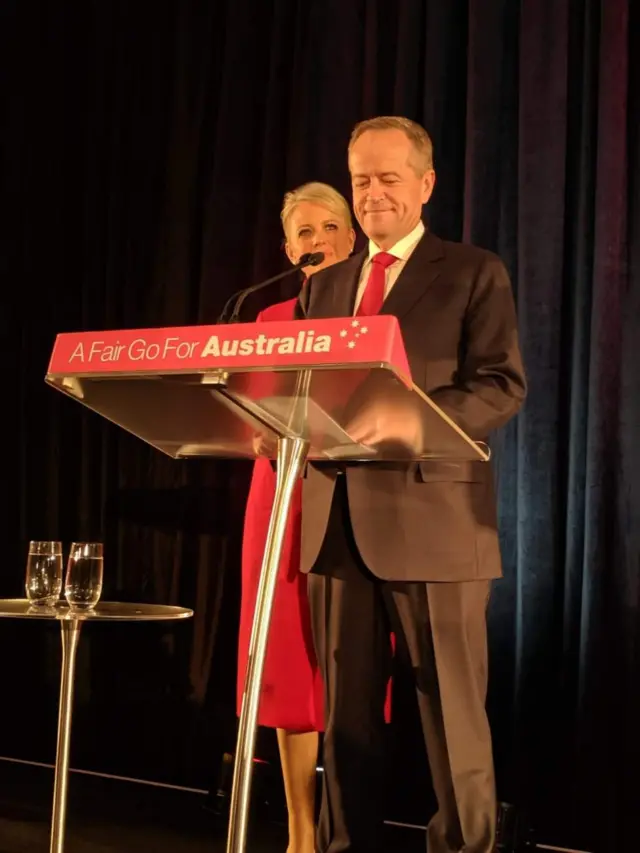 ప్రతిపక్ష లేబర్ పార్టీ నేత షార్టెన్