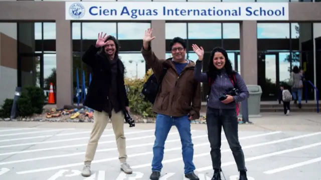 El equipo de BBC Mundo en la escuela Cien Aguas de Albuquerque