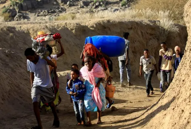 ብዓሰርታት ኣሽሓት ዝቑጸሩ ኢትዮጵያውያን ናብ ሱዳን ተሰዲዶም