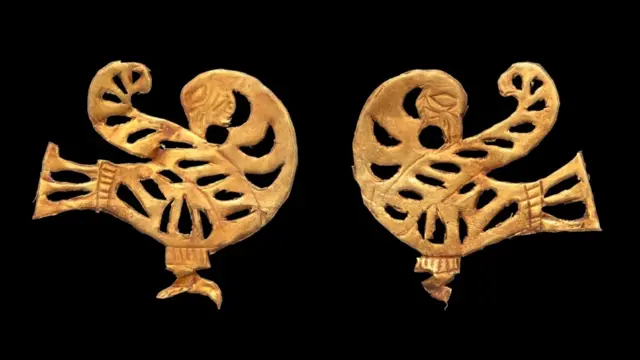 తలకు ధరించిన ఆభరణాలు