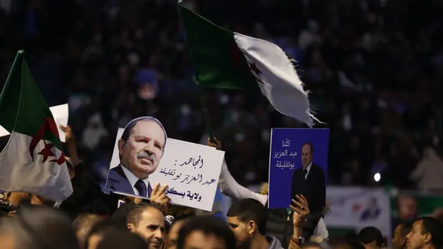 حزب جبهة التحرير الوطني أعلن رسميا ترشيحة لبوتفليقة للنتخابات الرئاسية لعام 2019ى خلال اجتماع شعبي في العاصمة الجزائر في 09 فبراير 2019