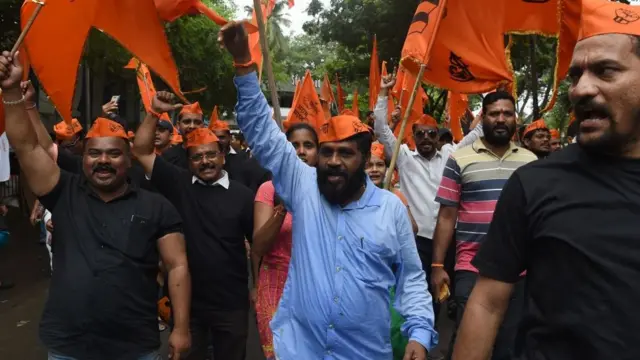 கடைபிடிக்க முடியாத மற்றும் உடைக்க முடியாத வாக்குறுதி