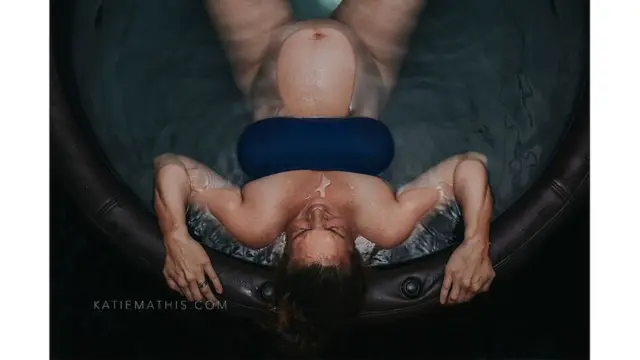 Foto ganadora de la categoría Parto: Determination, de Katie Mathis Photography