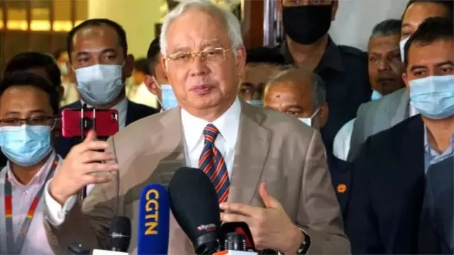 மலேசிய முன்னாள் பிரதமர் நஜிப் ரஸாக்