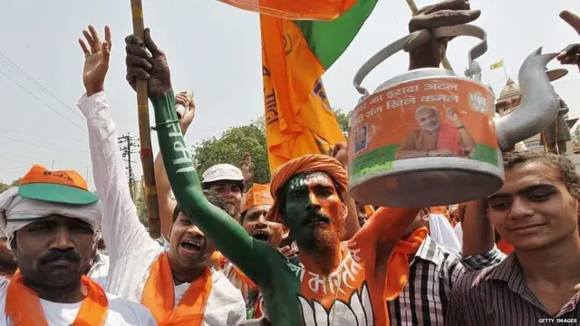 પ્રતીકાત્મક તસવીર