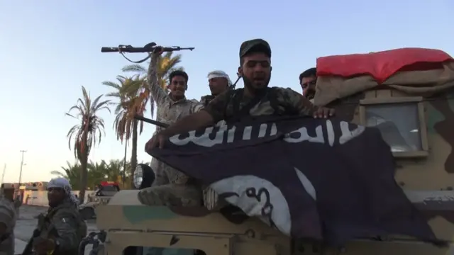 پرچم سیاه