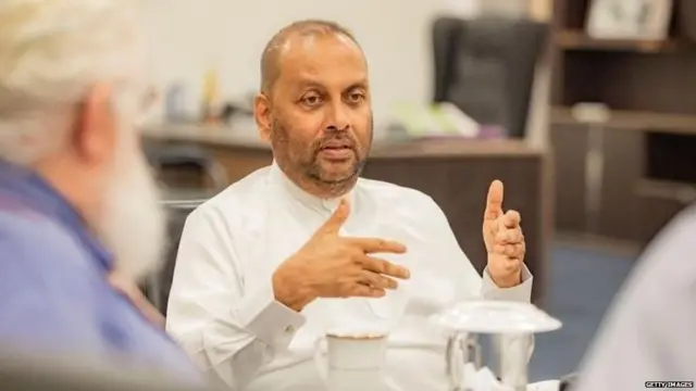 श्रीलंका के कृषि मंत्री महिंदा अमरवीरा