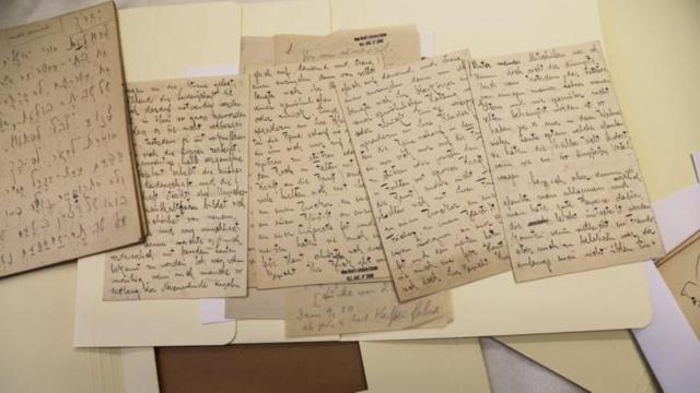 مجموعه یادداشت‌های کافکا در موزه بیت المقذس نگهداری می‌شود