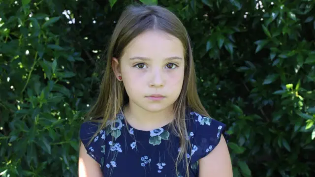 आकाशमा हेलिकप्टर उडेको देख्दा मारियाना अझै सन् २०१७ को डढेलो सम्झेर डराउँछिन्