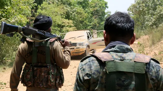 सैन्य बल