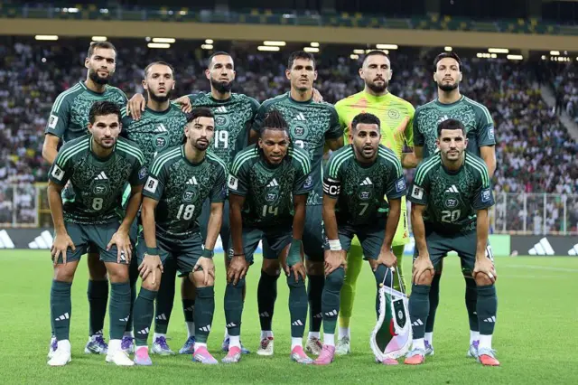 لاعبو المنتخب الجزائري
