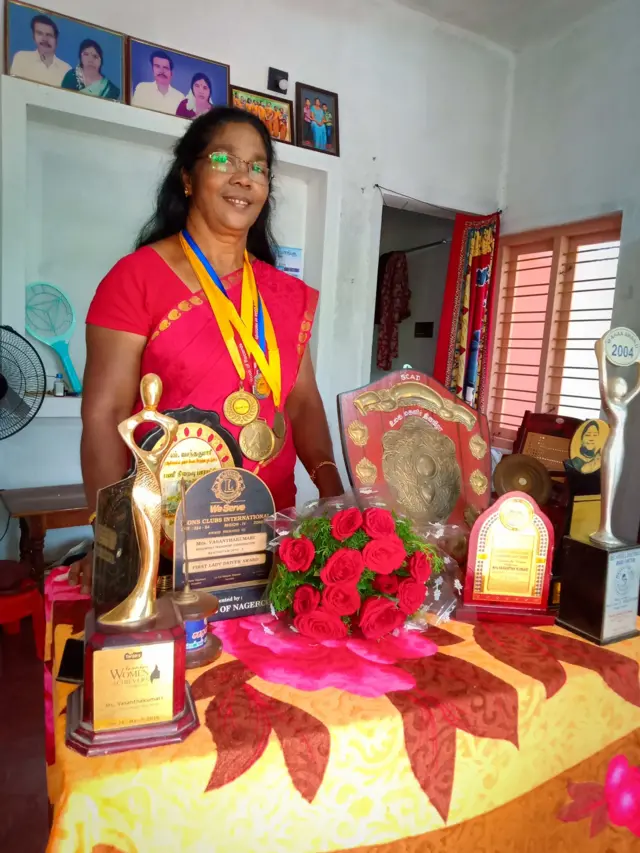  பெண்கள், பேருந்து ஓட்டுநர், அரசு வேலை 