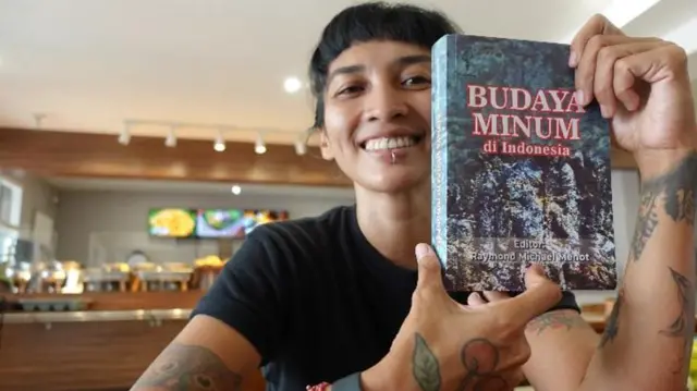 Flora Carita: Kelapa