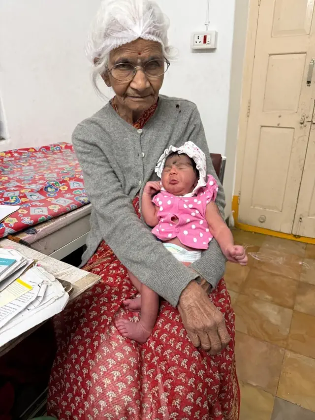 డాక్టర్ శ్రీమతి, 92 ఏళ్ల డాక్టర్