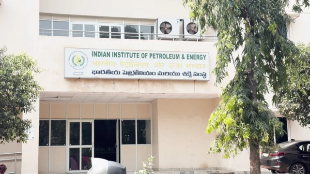 పెట్రోల్, డీజిల్, ముడి చమురు, గ్యాస్, కిరోసిన్, తారు