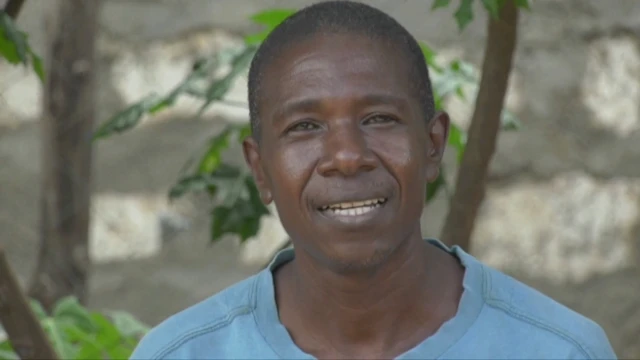 Robert Mbatha Mackenzie, mwenewabo na pasitori Mackenzie