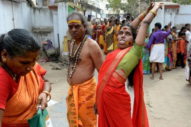 சாமியாடுதல், உளவியல் பார்வை