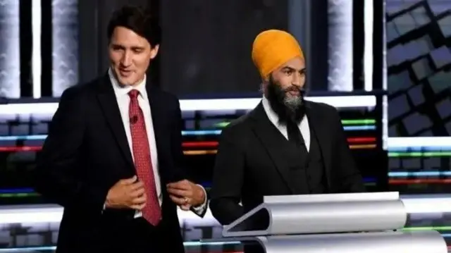 कॅनडामध्ये सार्वत्रिक निवडणुका लवकर घेण्यासंदर्भात विरोधी पक्षाकडून दबाव टाकला जात आहे