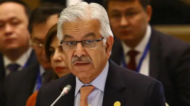 पाकिस्तान के रक्षा मंत्री ख़्वाजा आसिफ़