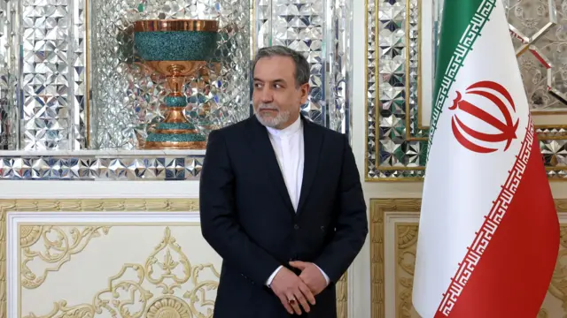 عباس عراقچی، وزیر خارجه ایران گفته است ایران و آمریکا هنوز وارد مذاکره غیرمستقیمی هم نشدهاند