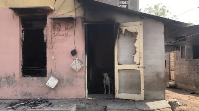 ગુજરાત, 2002 રમખાણો, તોફાન, દંગા ફસાદ, કોમી સૌહાર્દ, મુખ્ય મંત્રી વડા પ્રધાન નરેન્દ્ર મોદી, પોડકાસ્ટમાં દાવો, કોમી રમખાણ કોને કહેવાય, કોમી હુલ્લડની કાયદાકીય જોગવાઈઓ, બીબીસી ગુજરાતી, ગુજરાત સમાચાર, ગુજરાતી સમાચાર