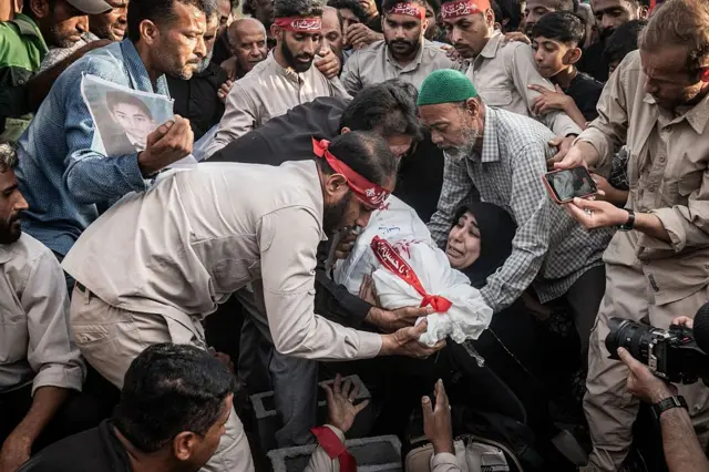 میناب میں سکول پر حملہ 