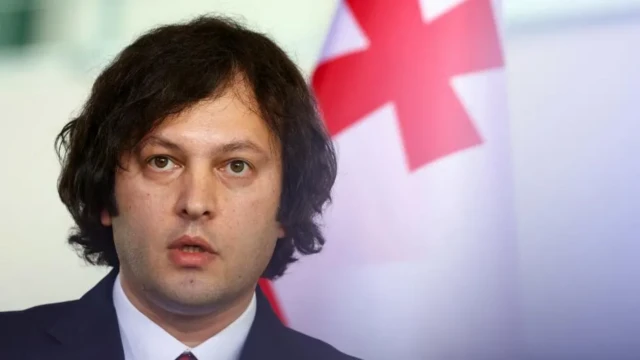 ایراکلی کوباخیدزه، نخست‌وزیر، تاکید می‌کند که هدف این طرح ضمانت شفافیت است