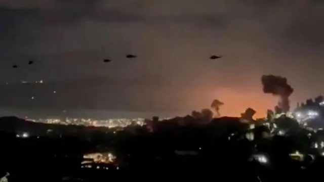 Helicopters flying above Caracas sake of di bomb