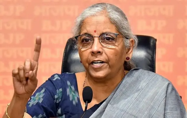 ஸ்வாதி மாலிவால் விவகாரம்: ‘பாஜக சதி’ என ஆம் ஆத்மி குற்றச்சாட்டு – வைரல் வீடியோ குறித்து கேள்வியெழுப்பும் ஸ்வாதி