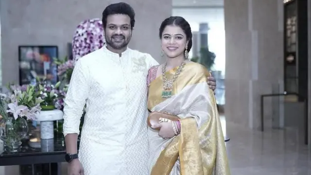 భార్యతో మంచు మనోజ్