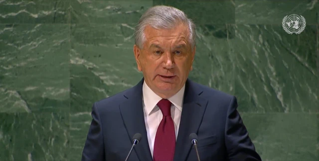 شوکت میرضیایوف