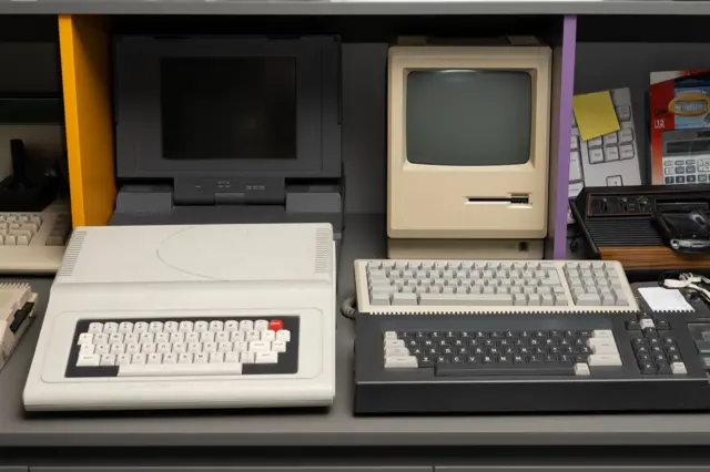 Un ordinateur personnel des années 1980