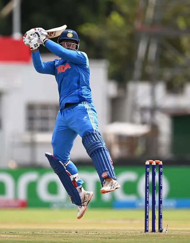 બીબીસી ગુજરાતી, ગુજરાત, બીબીસી, અમદાવાદ, ક્રિકેટ, ભારત, અંડર-19 વર્લ્ડકપ, વૈભવ સૂર્યવંશી