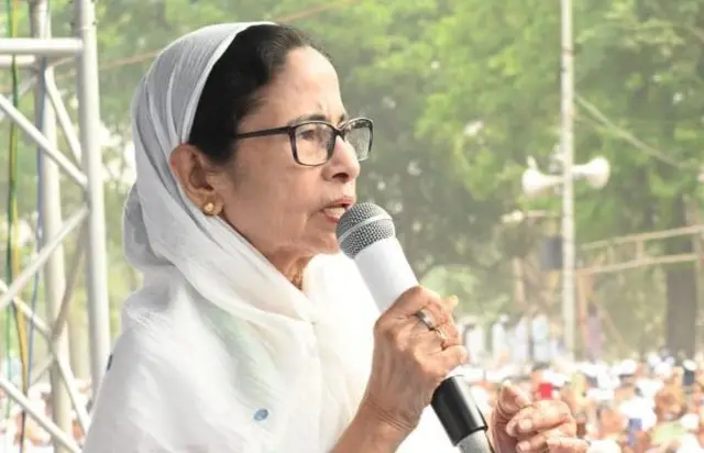 মমতা ব্যানার্জী