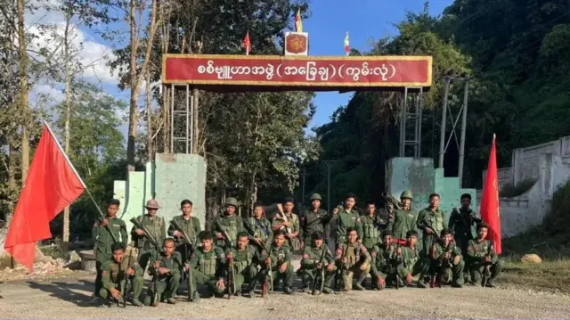 ကွမ်လုံဗျူဟာကို မြောက်ပိုင်းမဟာမိတ်တပ်တွေသိမ်းပိုက်ခဲ့စဉ်